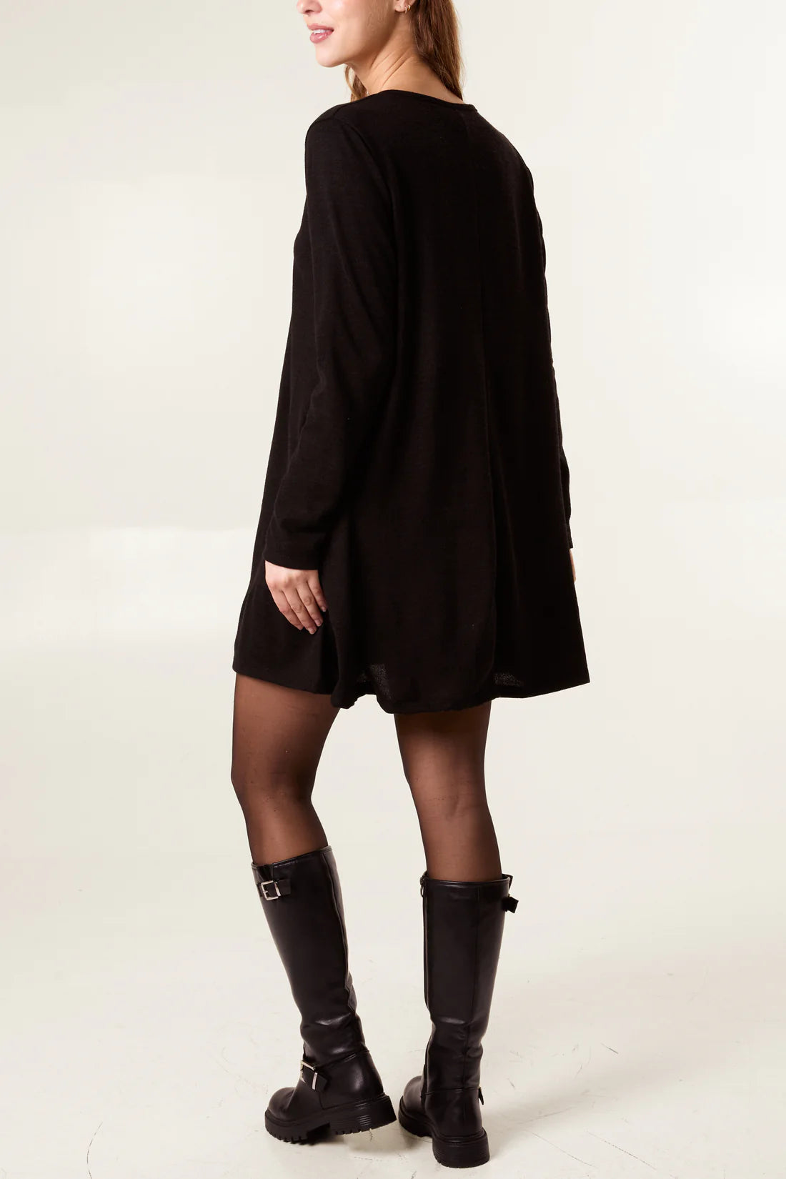 FINE KNIT LONG SLEEVE SWING MINI DRESS - BLACK